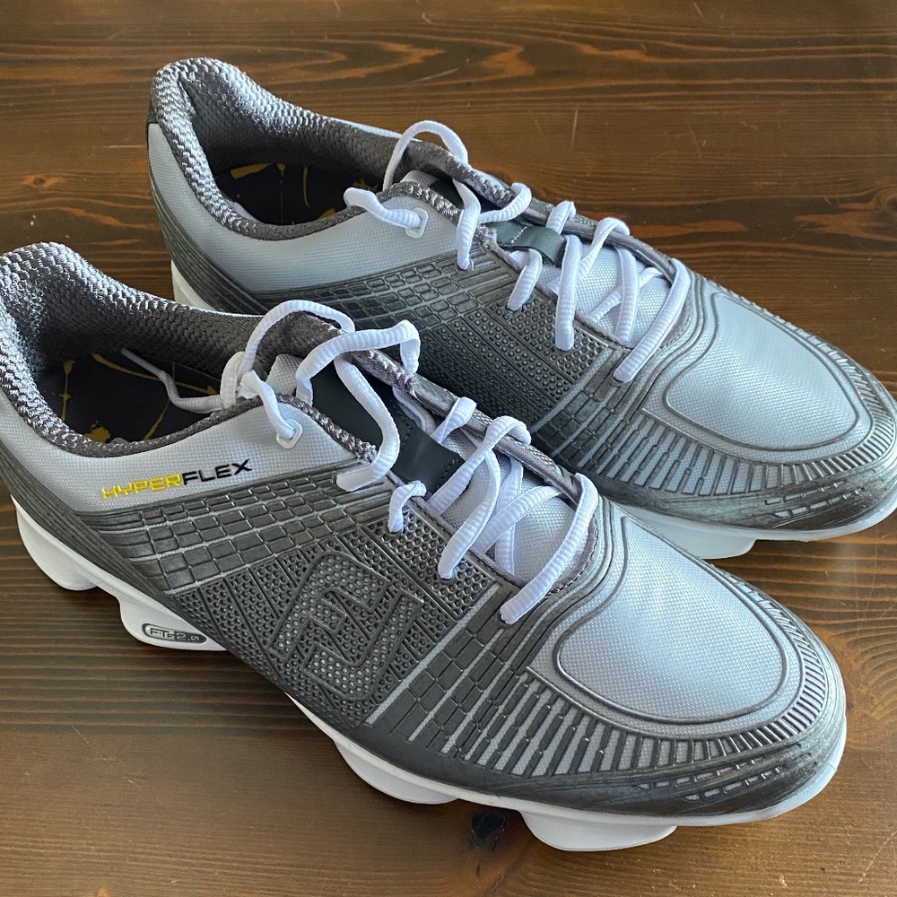 FootJoy Hyperflex Ftf2.0 Soft Spike Golf Shoes; size 11 wide